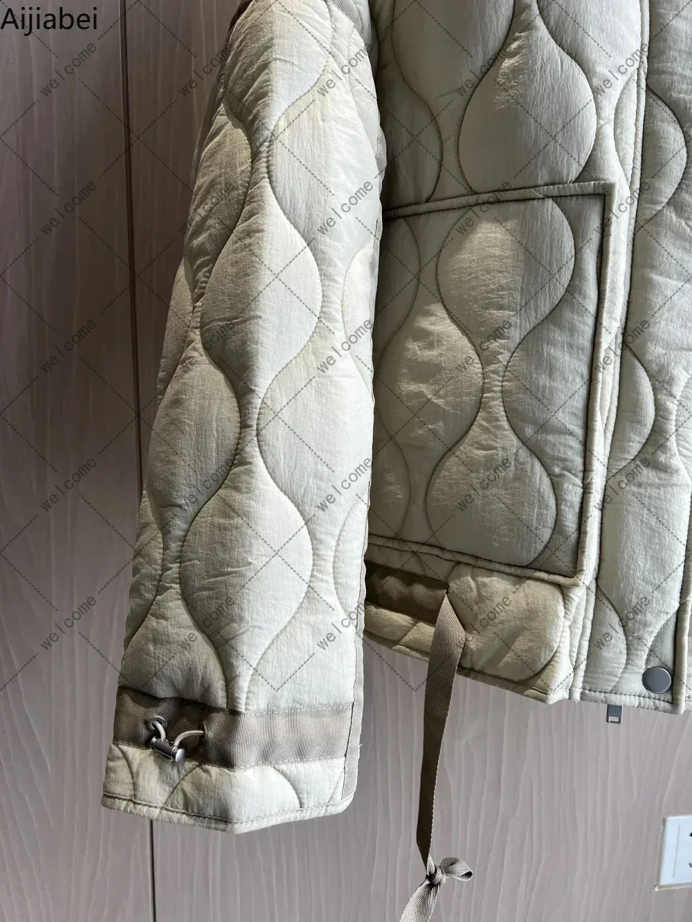 Quilted coat for women beige drawstring high neck pocket clip cotton jacket y240812