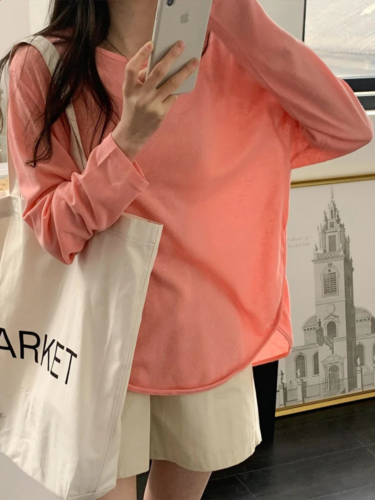ULXH Korean Fashion Solid Womens Tshirt Casual Oneck Long sleeved Loose Top AutumnWinter 240812