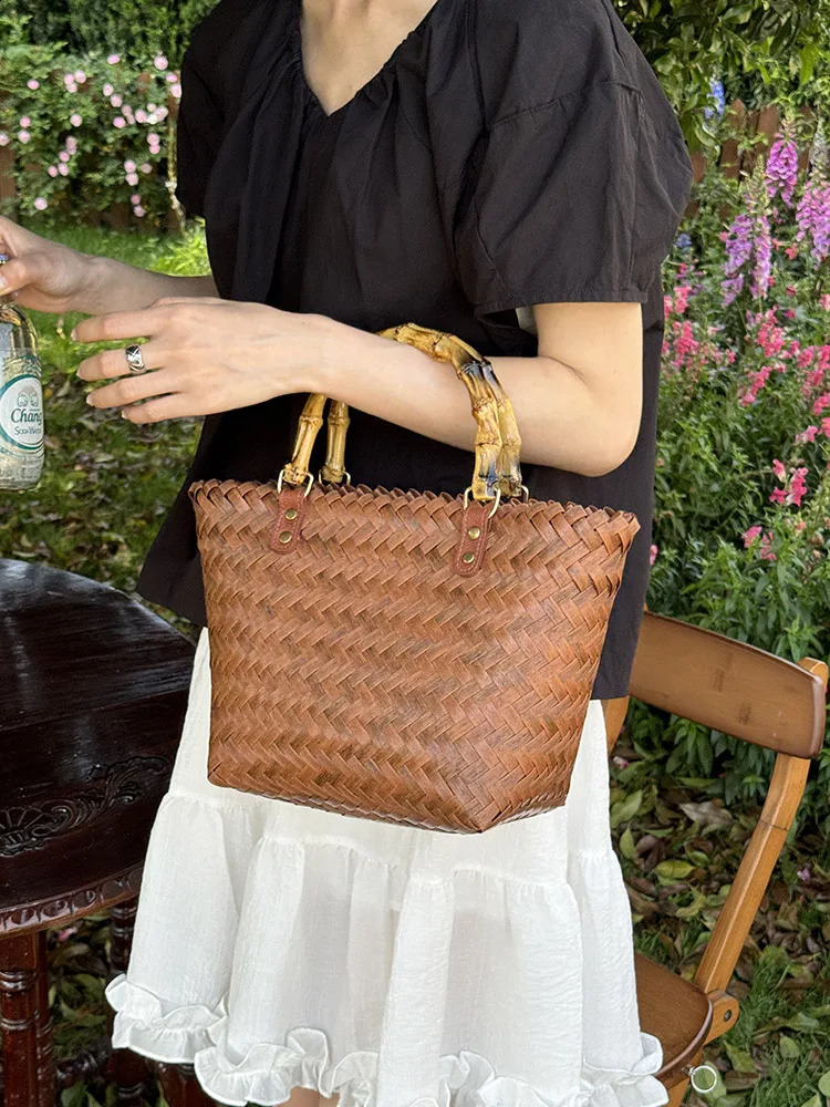 Summer Fashion Womens Straw Shoulder Bag Retro Rattan Female Bamboo Handle Basket Bags Hand Woven Beach Handbags Seaside Tote 240813
