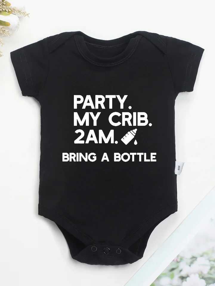 Baby boys and girls fashion clothing jumpsuit party My crib brings a bottle of printed Onesie baby bodysuit at 2am W240812