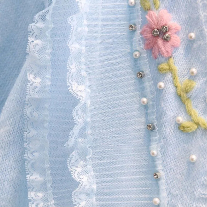 Vintage Floral Embroidery Knittsd Cardigan Women Autumn Sweet Fashion Sweater Coat Korean Preppy Style Lolita Lace Sweater Coat 240812