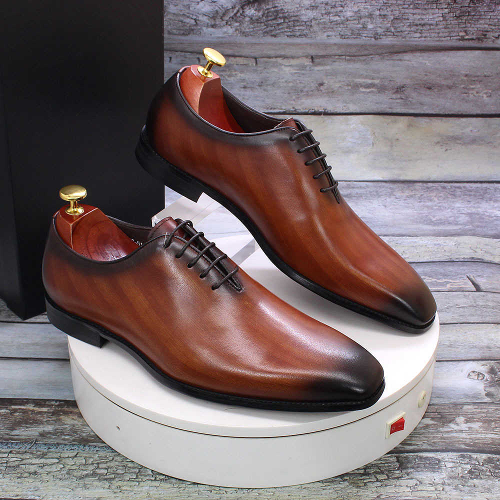 CMM High End Leather Shoes Mens Cowhide Gray Brown Handmade Mens Shoes Mens Wedding Banquet Business Dress Shoes