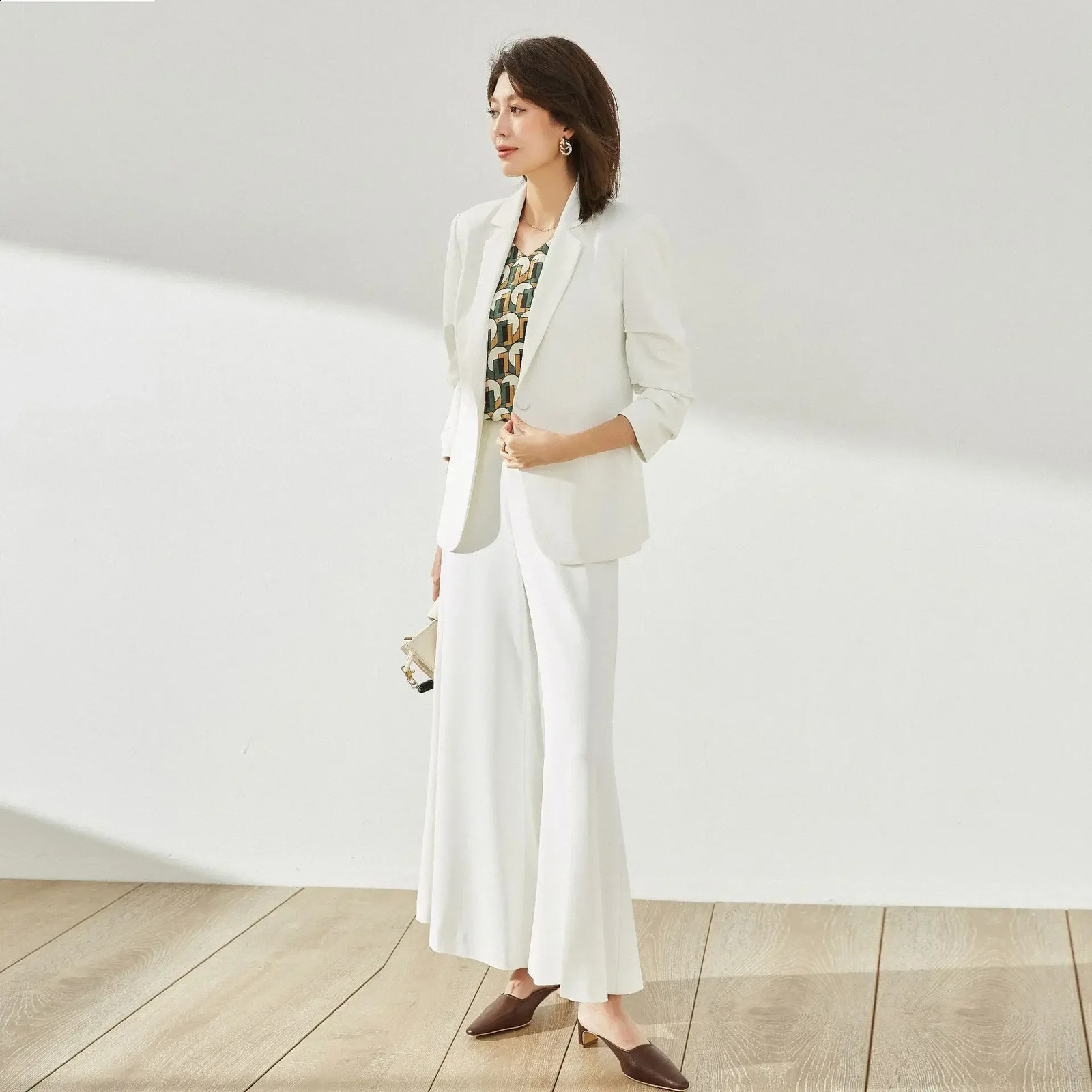 2024 Summer and Autumn Women Fashion Blazer Single-breasted Jacket Office Coat Elegant Slim Coat Blazer Simple 240813