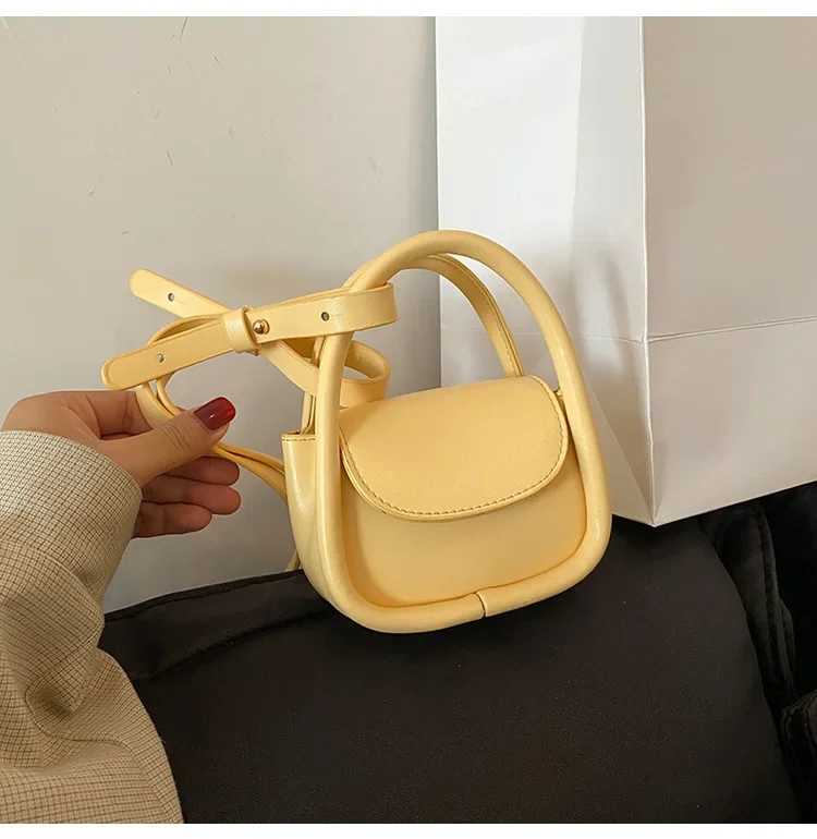New Arrival New Fashion Designer Mini Shoulder Bags Solid Color Black Brown Pu Leather Cross Body Bags Earphone Lipstick Small Storage Bags T250115