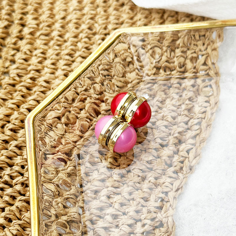 Pearl magnetic buckle scarf buckle collar clip magnetic suction buckle brooch scarf shawl fixed anti light magnetic buckle