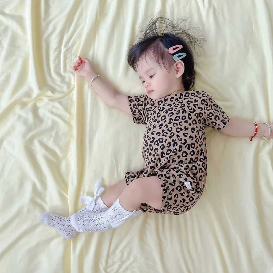 Newborn baby boy and girl clothing summer cute leopard print jumpsuit sweet cotton jumpsuit short sleeved baby clothing 0-24M W240812