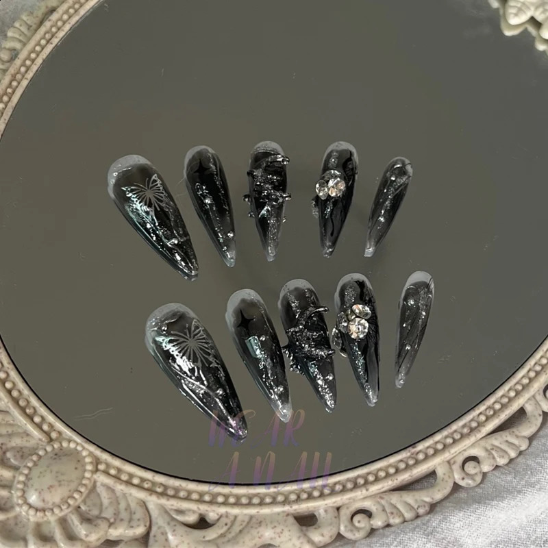 Handmade Punk Dark Long Stiletto Press on Nails Wearable Artificial With Art Full Cover Manicuree Rhinestone False Tips 240810