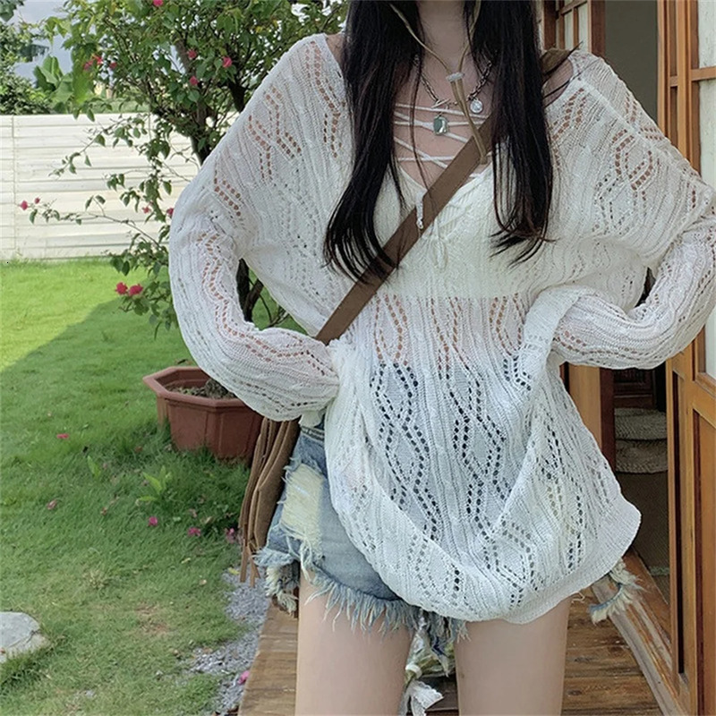 girl hole lazy style full sleeve skydiving top with sexy womens casual streetwear and sweater pullout 240812