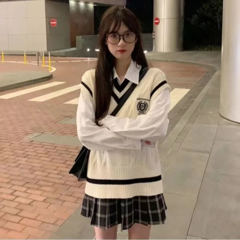 PTKPCC Spring and Autumn Knitted Vest Womens Sweater Korean Edition British Academy Style Sang Wear Versatile Top 240812