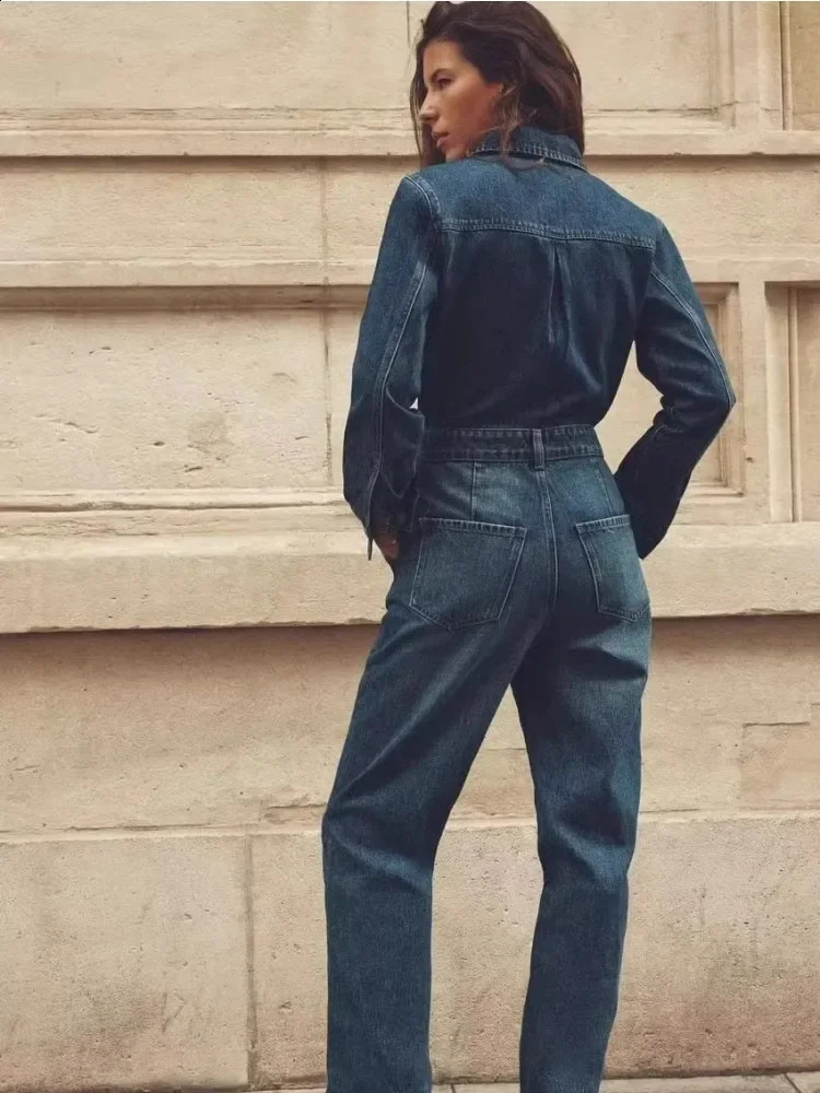 Womens Blue Lapel Long-Sleeved Jumpsuit with Stylish Front Pocket Embellishment Straight Leg Long Denim Jumpsuit 240813