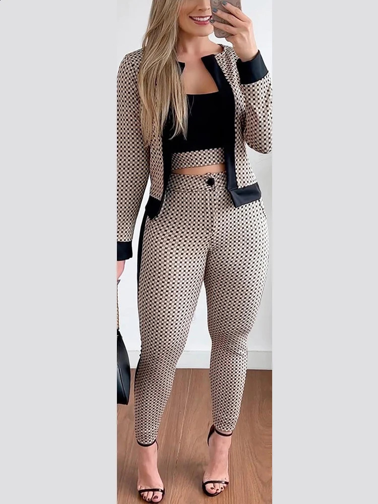 Elegant Two-piece Sets Women Autumn 2PCS Outfit Set Plaid Print Contrast Paneled Coat Skinny Pants Set Long Trouser Tracksuits 240813