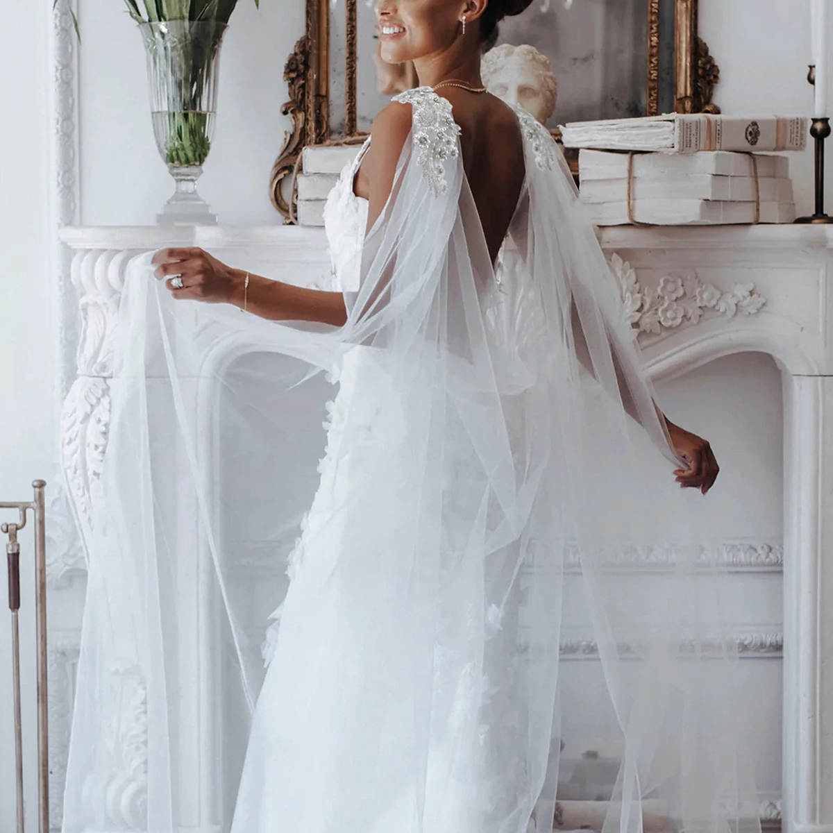 Simple Long Wedding Wrap Beading Crystal Appliques Pearls Tulle Sleeveless Bride Shawl For Strapless Bridal Dress High Quality