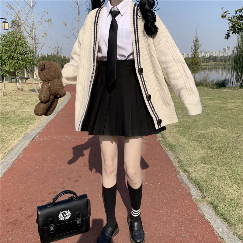 Varsity-Striped Cardigan Sweater for Women Long Sleeve Button-up Knitted Humble Cardigan High School Preppy Style Outfit 240812