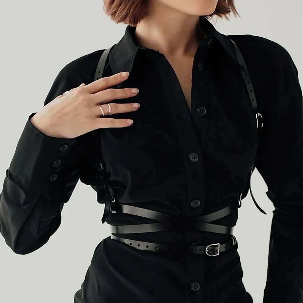 Fashion shoulder straps leather underwear body straps tight corset hangers womens Gothic fetish clothing shoulder straps womens accessories W240807