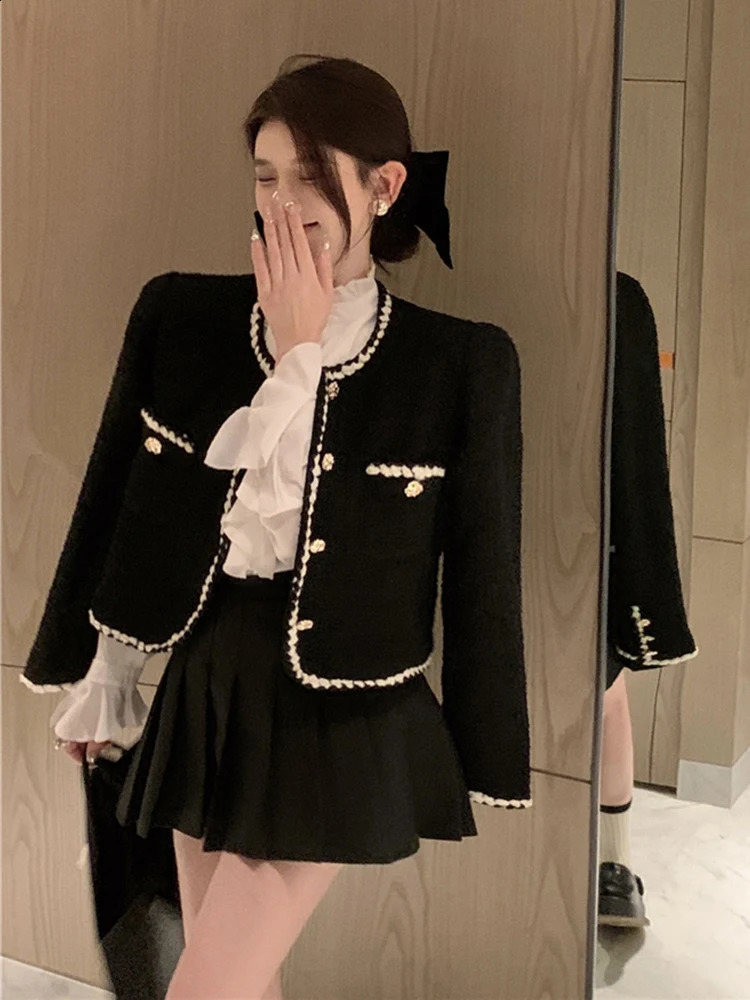 Zoki Japan Sweet Women Tweed Jacket Elegant Buttons Cropped Coat Casual O Neck All Match Female Long Sleeve Vintage Outwear 240812