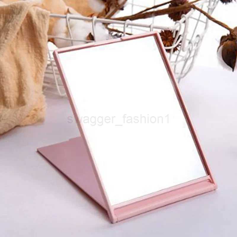 Folding Mirror Mini Portable Makeup Mirror Hand Standing Small Mirror Vanity Foldable Compact Pocket Cosmetics ToolsXJ240813