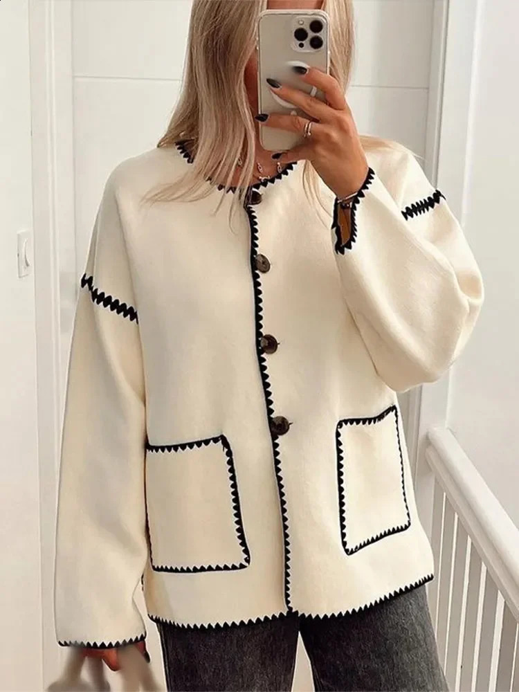 Vintage Color Contrast Tweed Jacket Women Elegant O-neck Long Sleeve Coat Casual All Match Vintage Female Outerwear Tops 240812