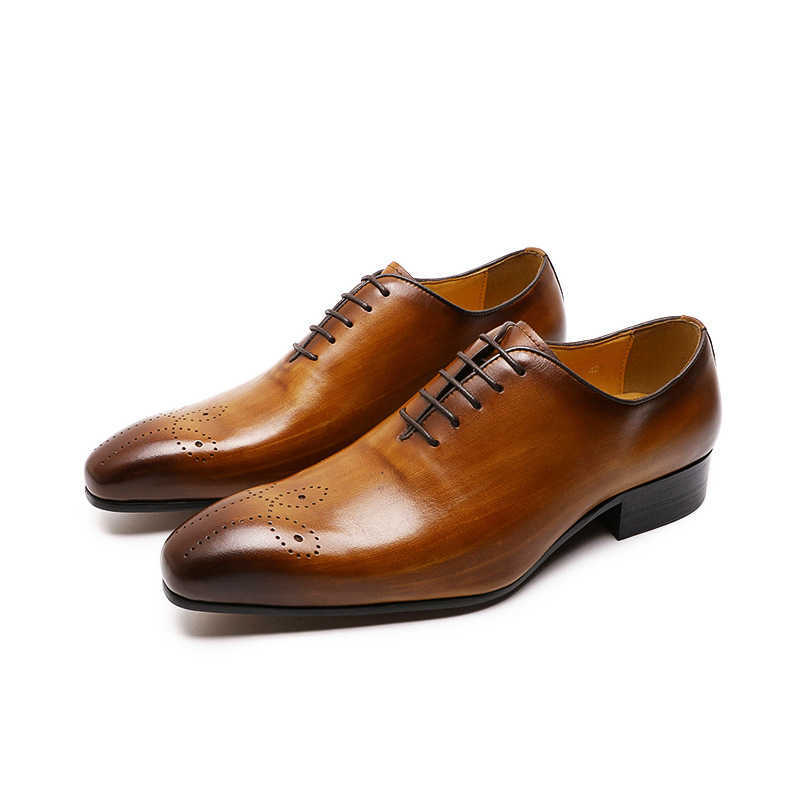CMM Mens Leather Shoes Hand Polished Genuine Leather Pointed Business Casual Shoes Mens Shoes