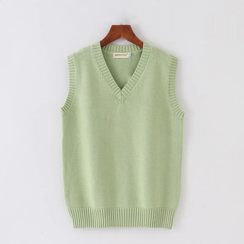Sleeveless Sweater Vest Women Men V-neck Preppy Students Classic Spring Knitted Jumper Korean Fashion Retro Vest 240813