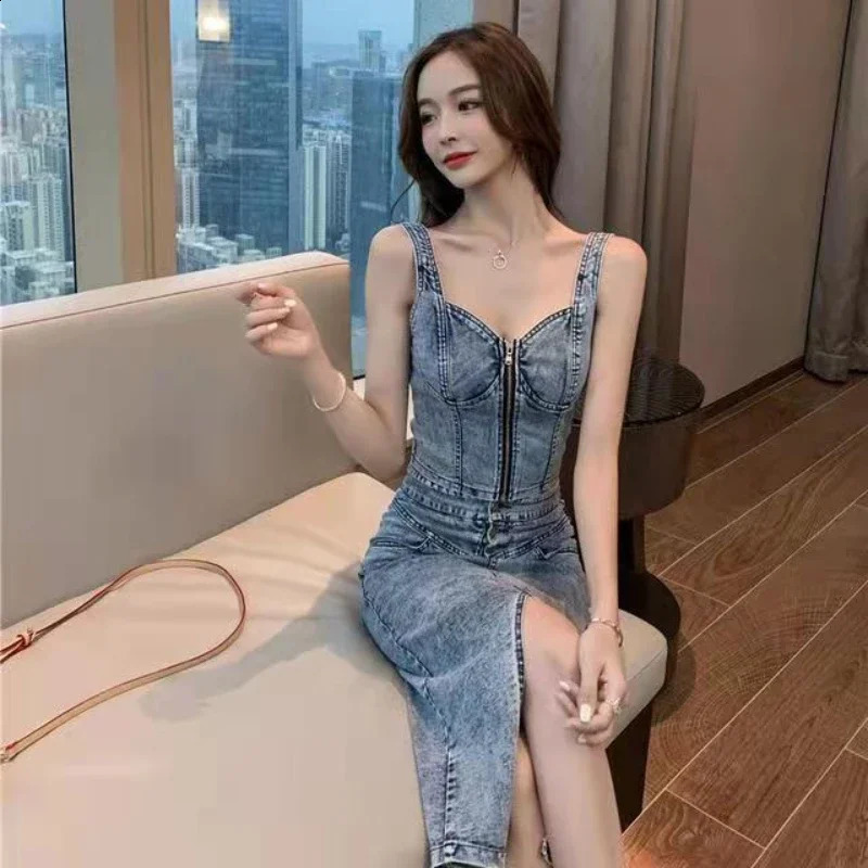 Two 2 Piece Set Summer Women Suit Sexy V-Neck Jeans VestHigh Waist Button-up Denim Skirts Korean Style OL Sleeveless Suits 240812