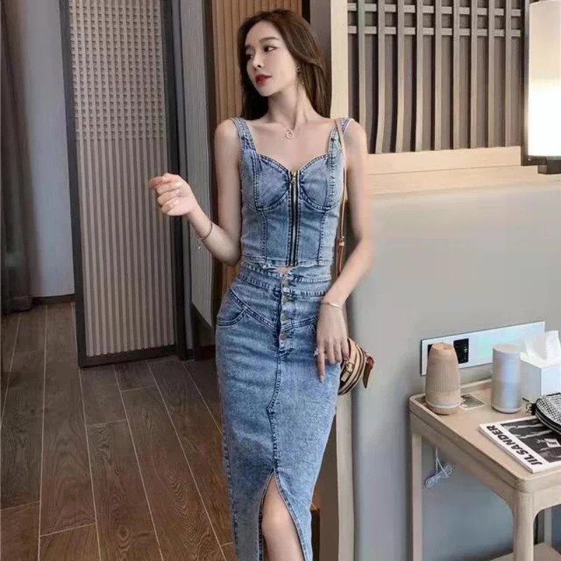 Two 2 Piece Set Summer Women Suit Sexy V-Neck Jeans VestHigh Waist Button-up Denim Skirts Korean Style OL Sleeveless Suits 240812