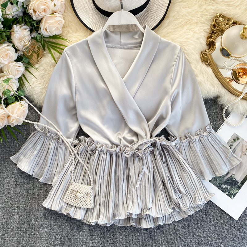 Blouse V-neck 3 4 flared sleeves waistband tied slimming pleats ruffled edges one piece shirt top