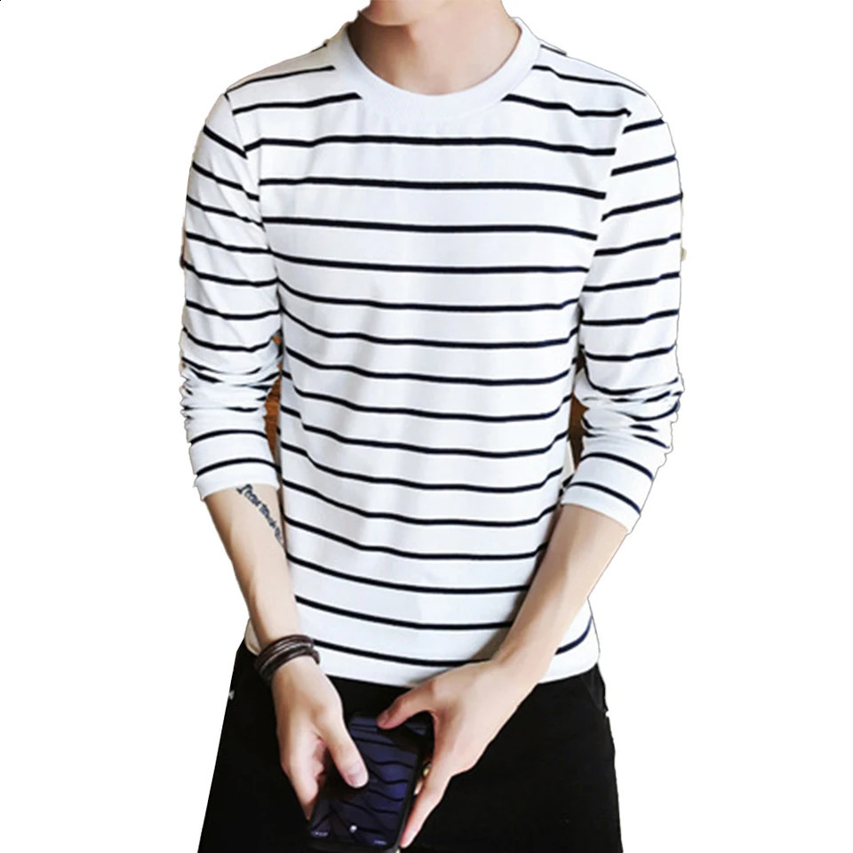 Trendy Mens Crew Neck T Shirt Stripe Long Sleeve Tops Blouse for Sports and Everyday Wear White/Black/Red/Gray 240812