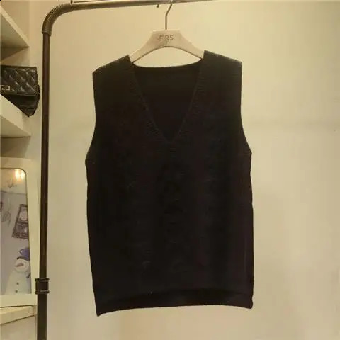 Knitted Vest Womens Cardigan Loose Outer Wear Spring Autumn Korean Version Sleeveless Shoulder Sweater Women 240813