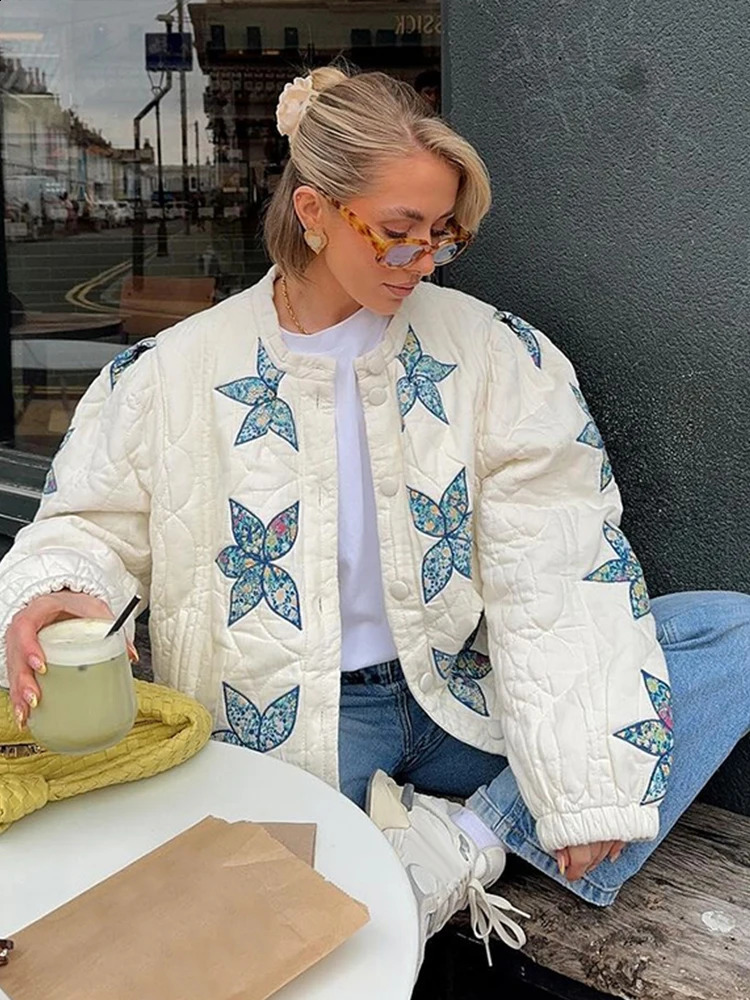 Fashion Star Floral Print Quilted Bomber Jacket For Women Elegant O-neck Long Sleeve Cotton Coat 2024 Autumn Lady Chic Outerwear 240809