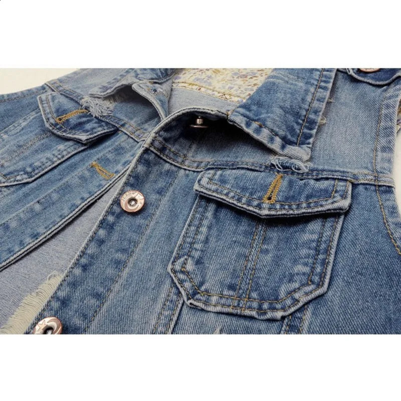 5XL Large Size Sleeveless Slim Hole Jeans Jacket Waistcoats Casual Tops Single Breasted Women Denim Jacket Vest Short Outerwear 240813