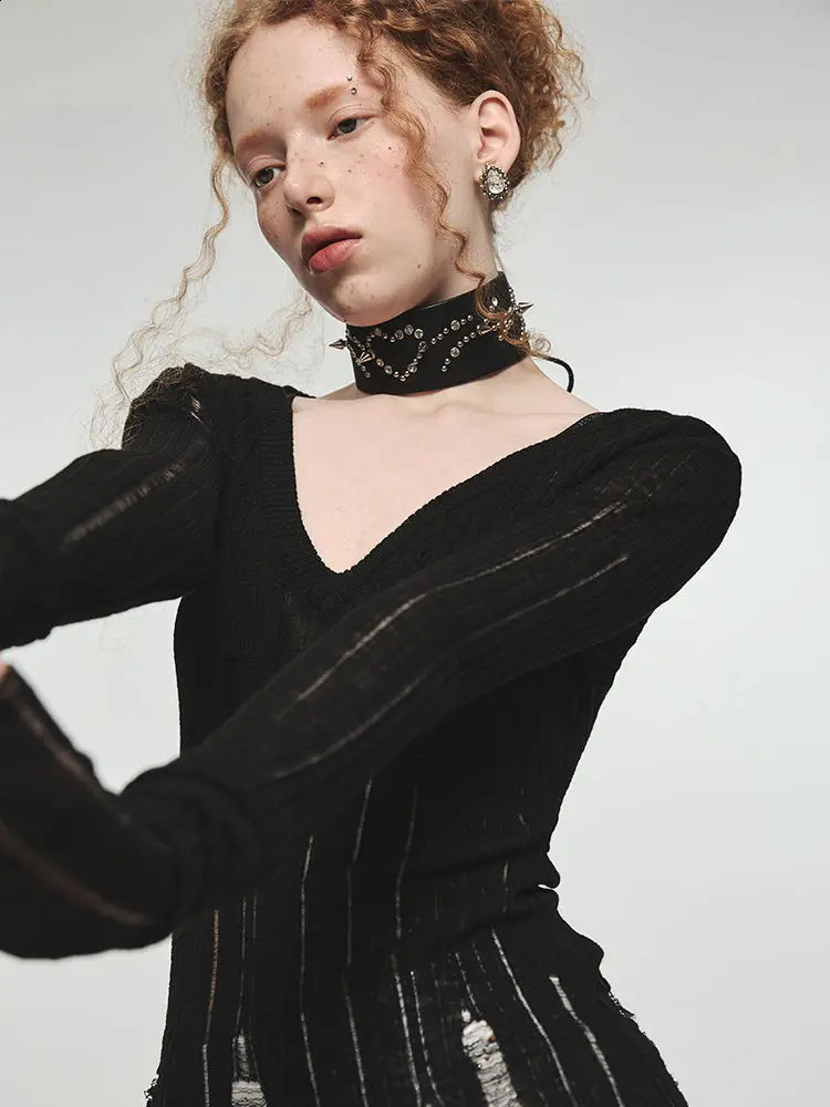 Deeptown Y2k Hollow Out Women Sweaters Harajuku Black See Through Sexy V-neck Gothic Knitted Cover Up Grunge Gyaru Streetwear 240812