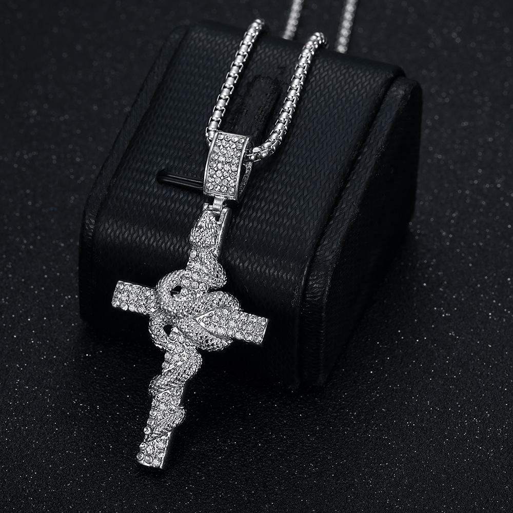 Retro Fine Snake Dish Cross Pendant Necklace 316L Stainless Steel Gold Plated Fashion Jewelry Non-fading Not Sensitive Men Jewelry