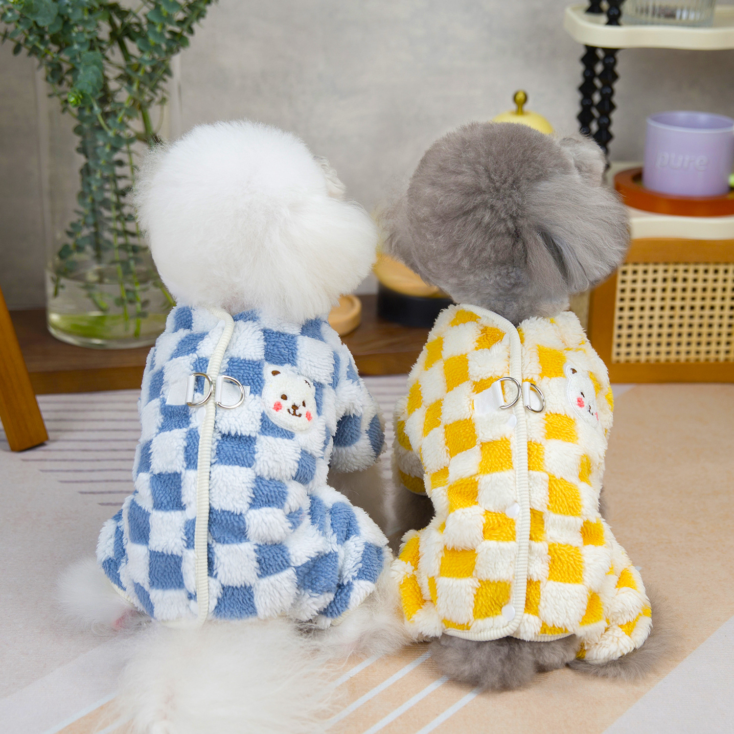 Dog Clothing Checkerboard Sweater Pet Cat Clothing Sweatshirt Double-sided Fleece Dog Autumn/Winter Warmer and Cuter