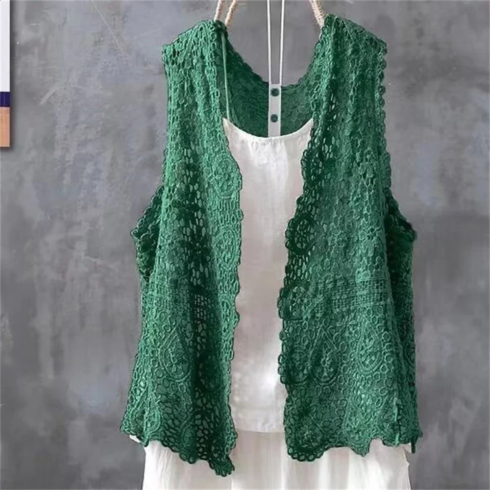 2024 Summer Loose-fitting Cardigan Ladies Air-conditioning Shirt Korean Fashion Hollow Out Knitting Clothing Womens Coat 240813