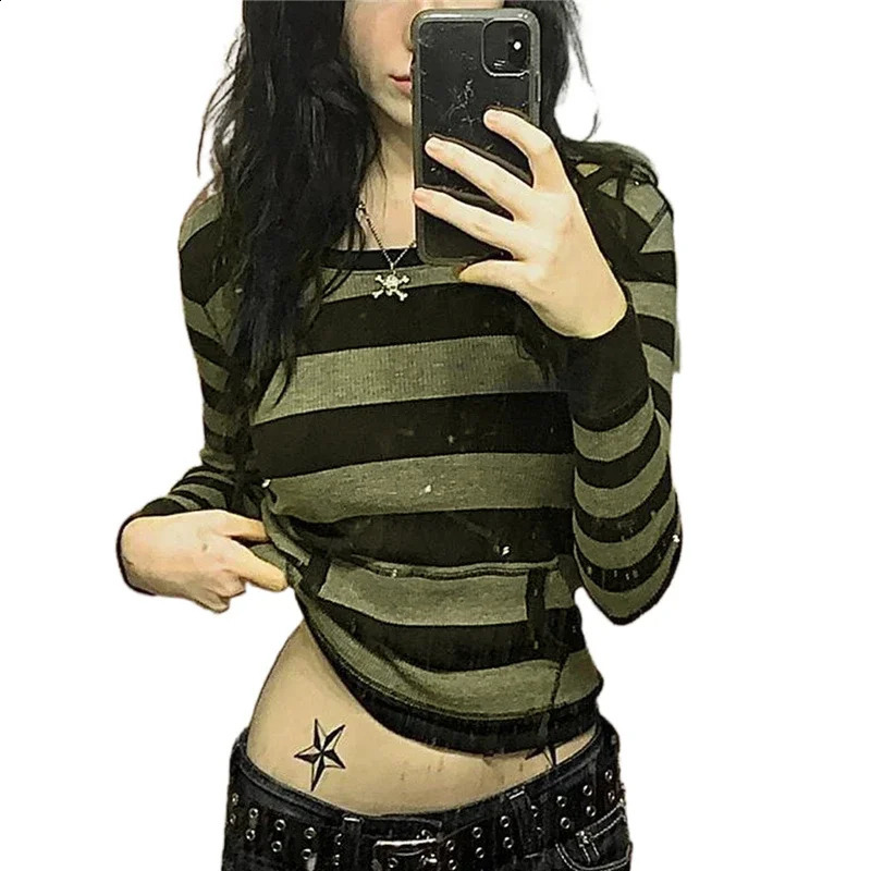 Allukasa Hoodie Women Sweatshirt Top with Pocket Goth Hip Hop Hooded Long-sleeved Tops Harajuku Clothes Punk Style Streetwear 240812
