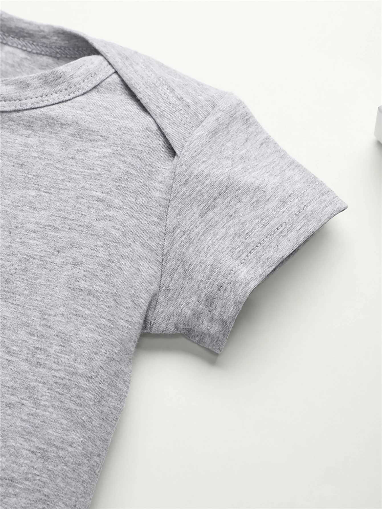 Baby boy cotton tight fitting gray interesting text printing city street casual childrens clothing fashionable hot selling high-quality baby clothing 