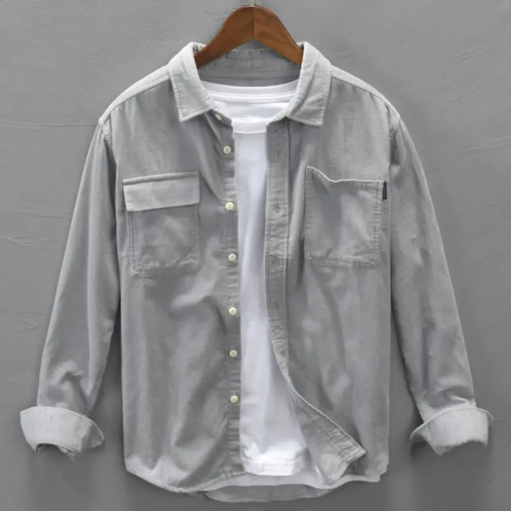 Mens shirt mens Corduroy cargo workwear with chest pocket collar solid color long sleeved cardigan suitable for outdoor use 240812