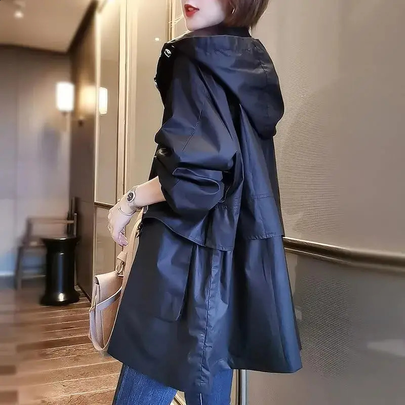 Spring and Autumn Fashion Trend Simple Commuting Loose Relaxed Solid Oversize Versatile Womens Hooded Windbreaker Coat 240813