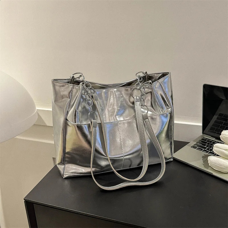 Casual Handbags For Women 2024 Largecapacity Shoulder Bags Texture Bright Pu Leather Tote Chain Elegant 240812