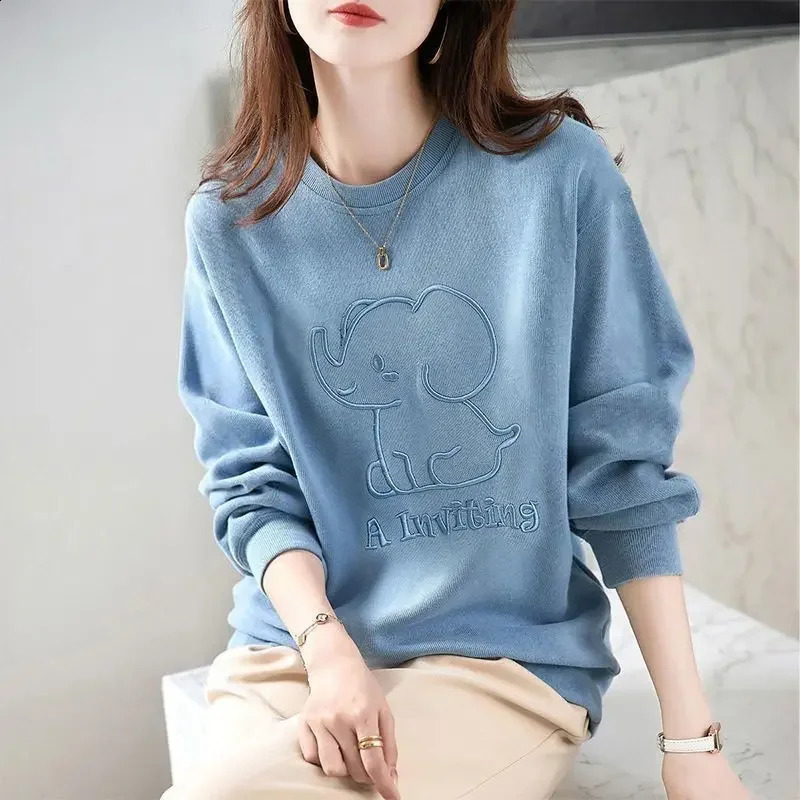 Autumn and Winter Round Neck Sweater Embroidered Korean Version Casual Fashion Loose Versatile Leisure Female Tops 240812