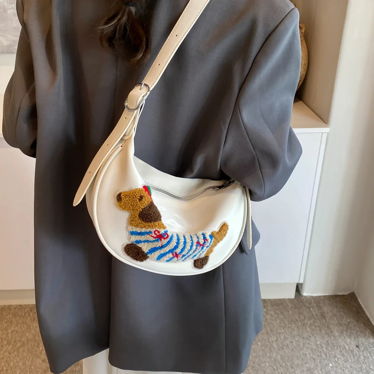 Dumpling Crossbody Bag For Women Cute Woolen Dog Cartoon Handbag 2024 Trend Korean Style Leisure Shoulder Messenger 240812