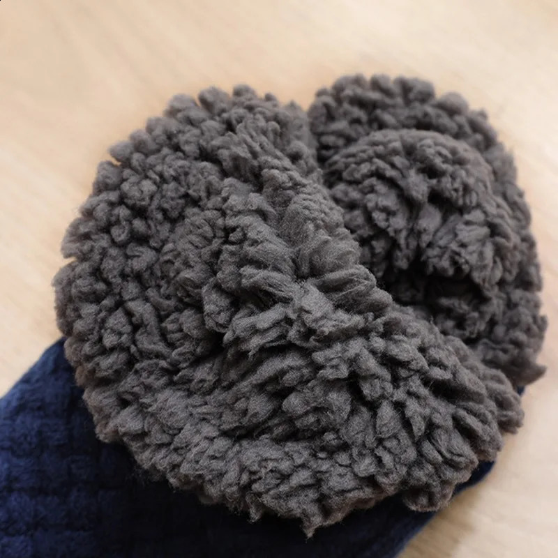 Winter Indoor Home Socks for Women and Men Warm Velvet Thick Floor Socks Plush Soft Slippers Adults Bottom Glue Sock 240812