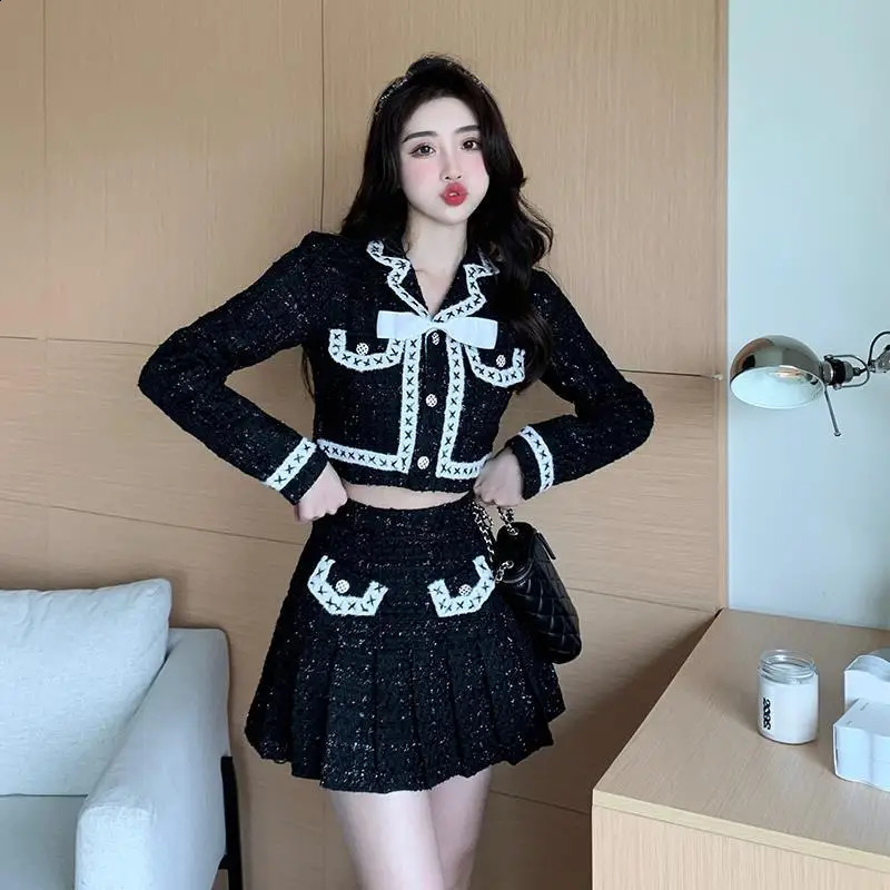 Trendy Small Fragrance Two Piece Set Womens Black SpringSummer Short CoatMini Tight Elegant and Unique 240812