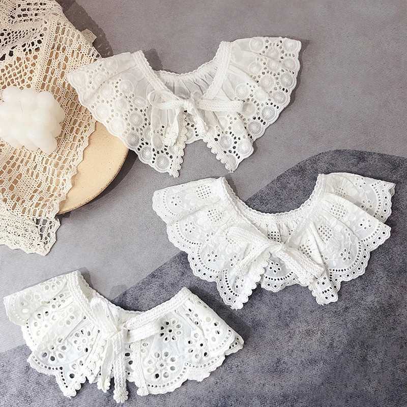 Bibs Burp Cloths Lace Kids Bibs Shawl Cotton Collar Kids Neckwear for Girls All Match Hollow Out Children Girls Scarf Accessories 3-8YL4812