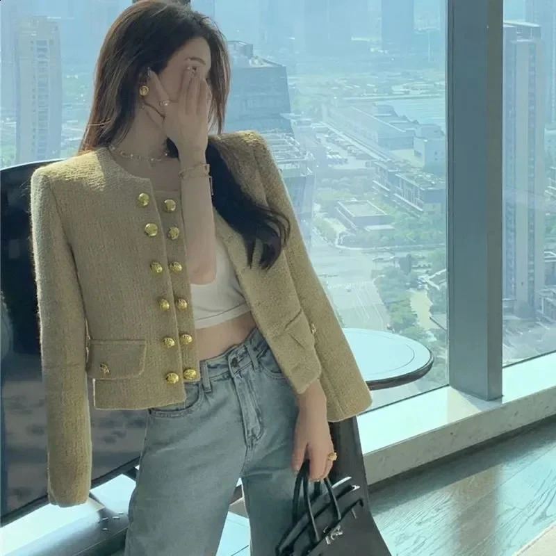 Vintage Womens Tweed Jackets Elegant Chic Double-Breasted with Pocket Jacket Ladies Korean Fashion O-Neck Outwear Short Coat 240812