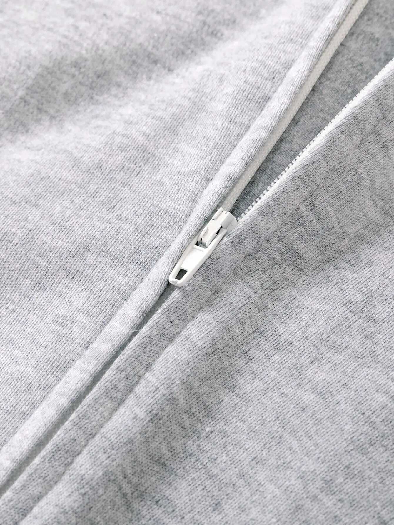 Newborn foot sleepwear zipper girl and boy jumpsuit long sleeved jumpsuit pure cotton white fashionable 0-12 month baby clothing W240812