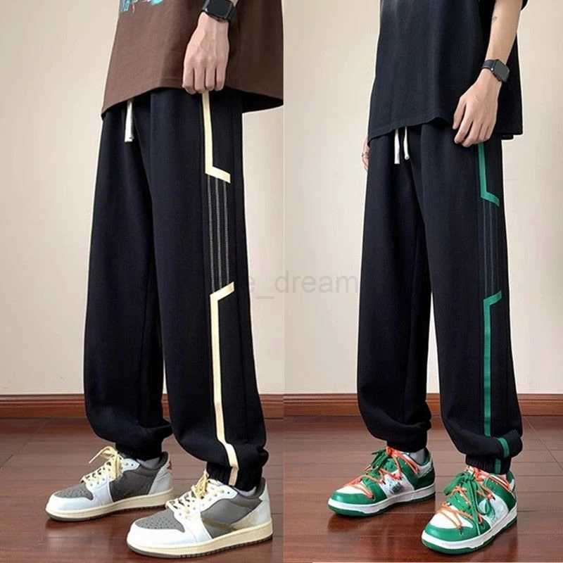 Mens Sweatpants Harem Wide Leg Male Sports Pants Striped Young Designer Sport Tracksuit Bottoms Slacks Comfortable Stylish Y2kXJ240813
