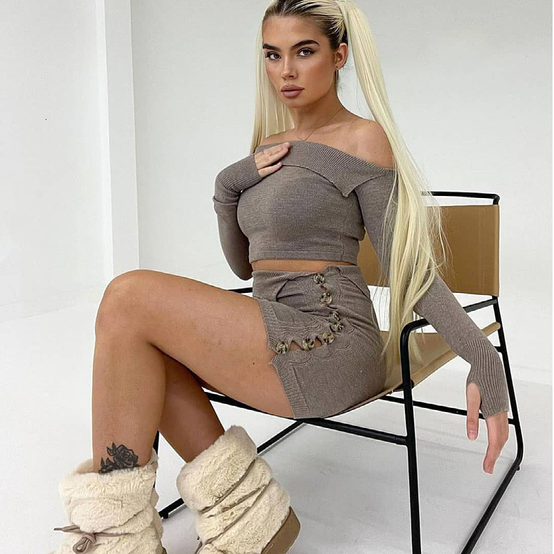 2024 New Instagram Fashion Women's Sexy Knitted Top Wrapped Hip Skirt Two piece Set for Women