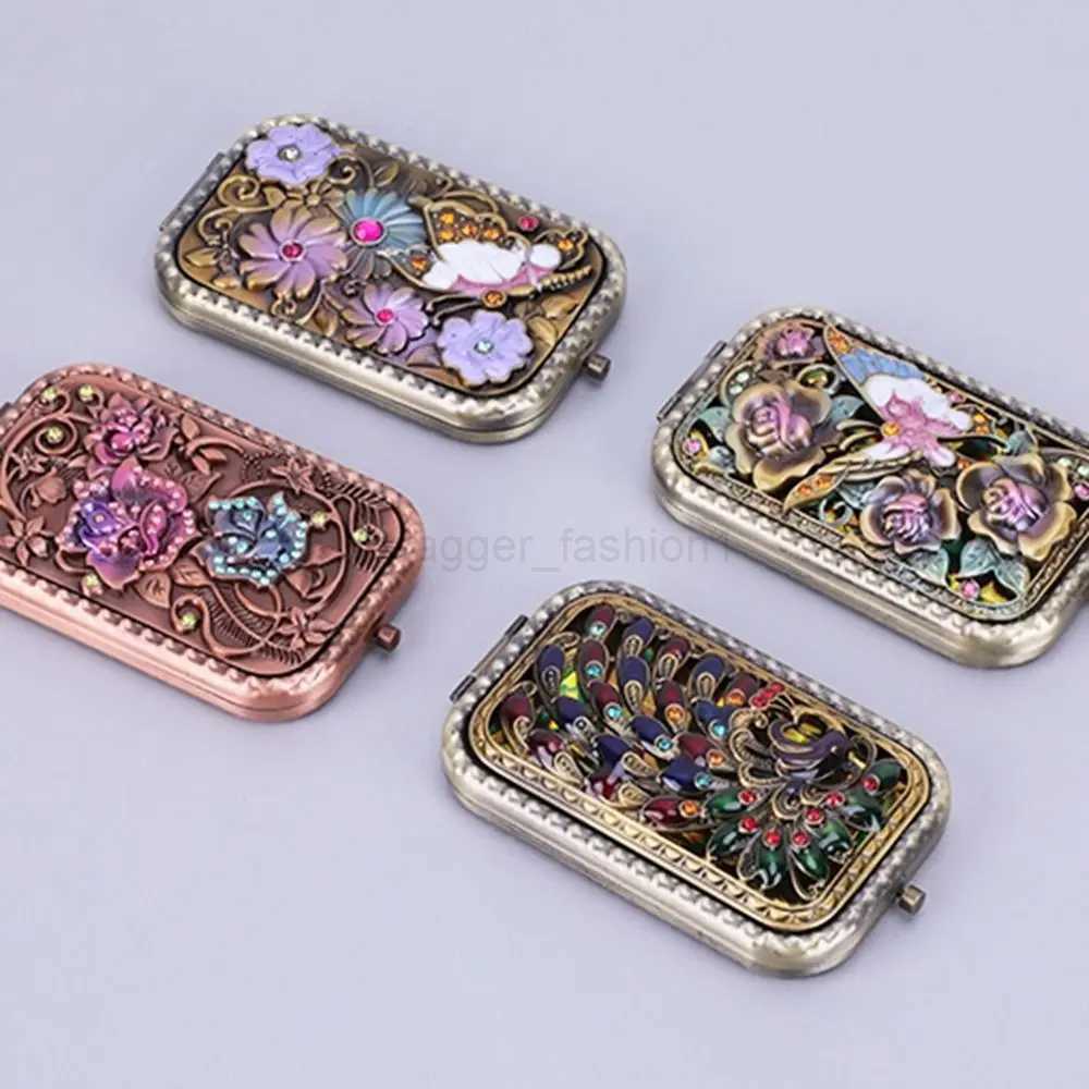 Mini Vintage Makeup Mirror Double Side Luxury Relievo Folding Pocket Mirror Girls Women Travel Portable Hand Makeup MirrorsXJ240813