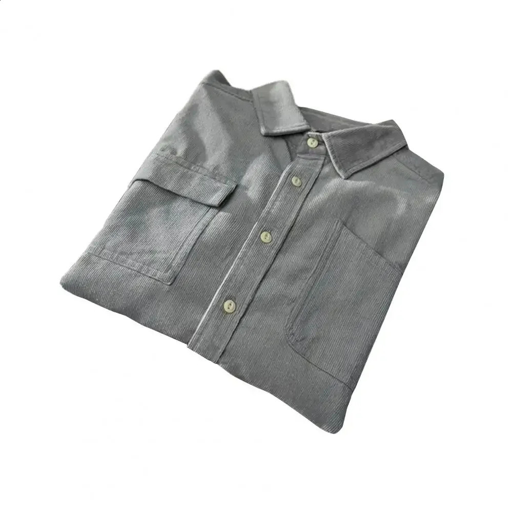 Mens shirt mens Corduroy cargo workwear with chest pocket collar solid color long sleeved cardigan suitable for outdoor use 240812
